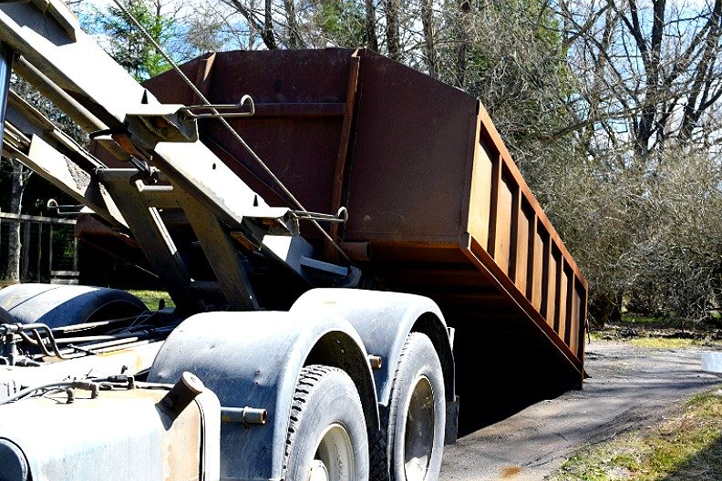 Columbus Dumpster Express Dumpster Drop-off in Columbus